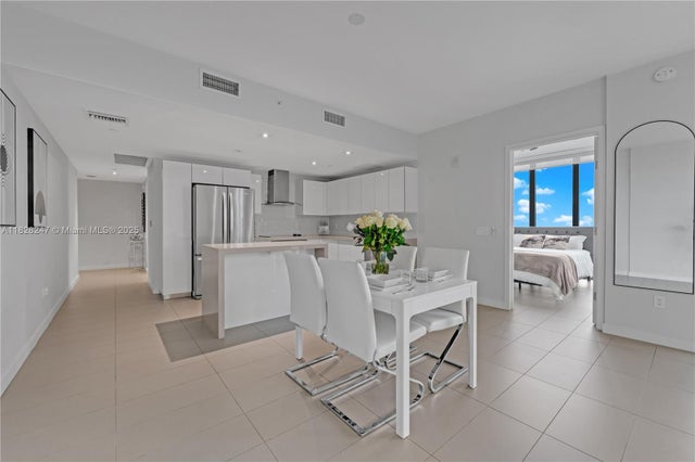 2 of 49 - 1600 Ne 1st Ave 2916, Miami, FL