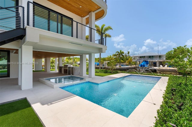 4 of 39 - 301 Buttonwood Cir #b, Key Largo, FL