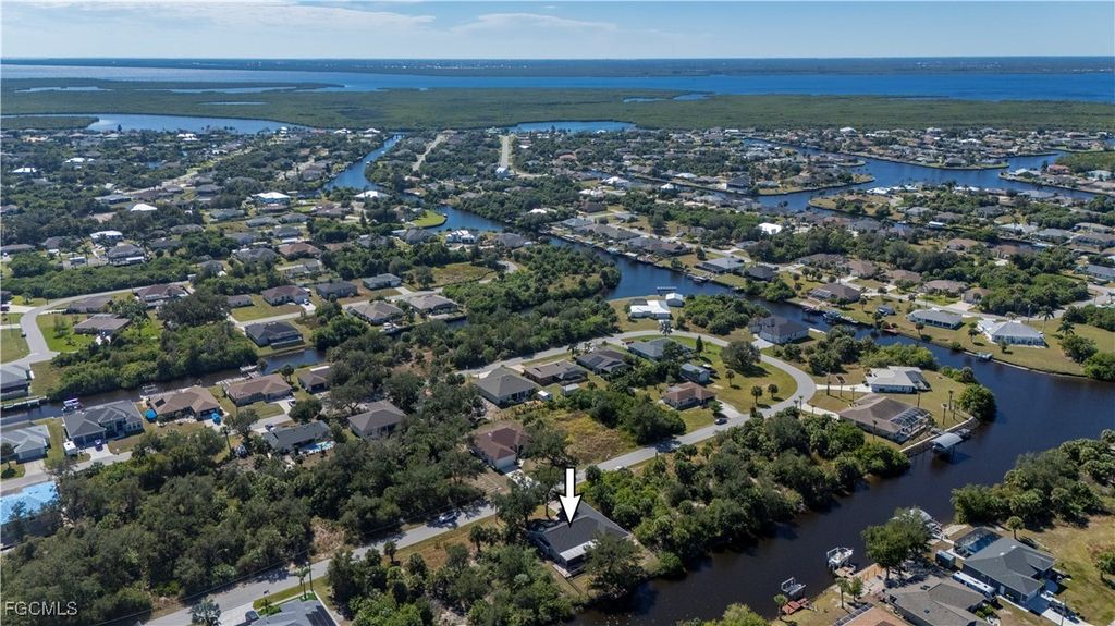 17356 Gulfspray Cir, PORT CHARLOTTE