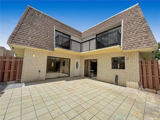 Photo of Listing #A11828275