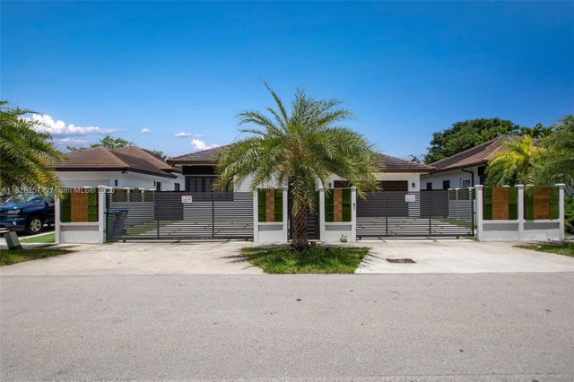 2 of 66 - 1550 Sw 89th Ct, Miami, FL