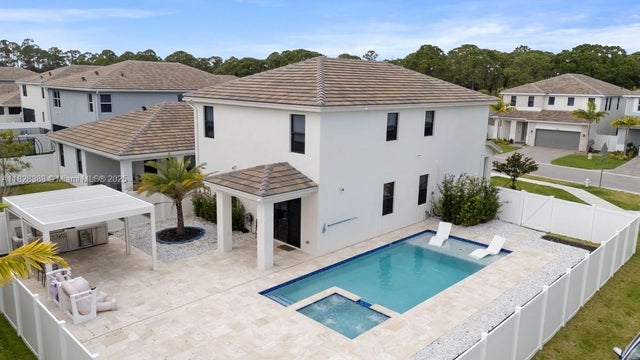 2 of 45 - 7126 Rockwood Rd, Jupiter, FL