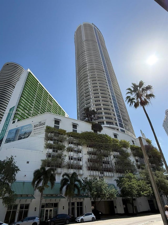 2 of 51 - 1750 N Bayshore Dr 2707, Miami, FL