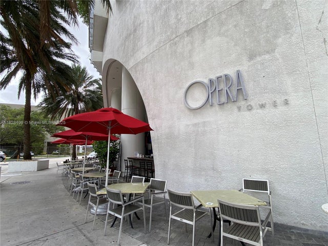 3 of 51 - 1750 N Bayshore Dr 2707, Miami, FL