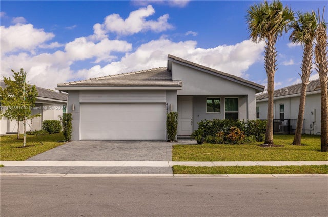 3 of 43 - 4242 Rosa Dr, Deerfield Beach, FL
