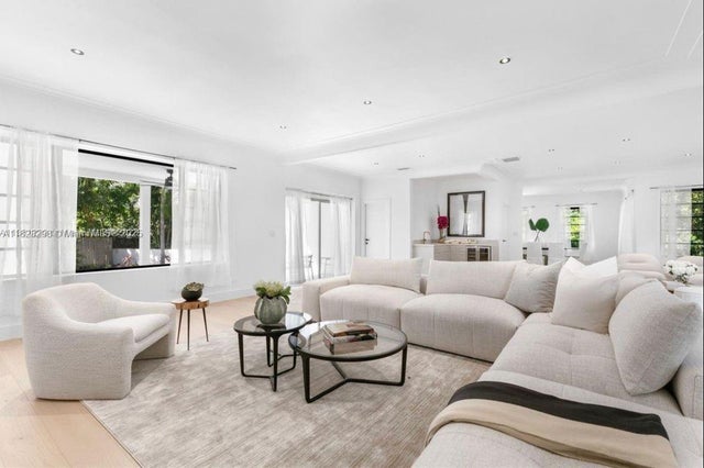 1 of 27 - 4444 Adams Ave, Miami Beach, FL