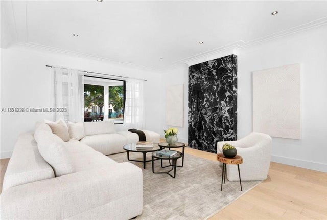 3 of 27 - 4444 Adams Ave, Miami Beach, FL