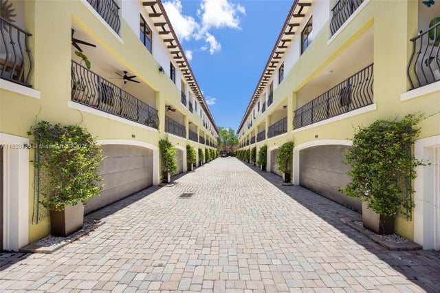 1 of 19 - 3204 Bird Ave 108, Coconut Grove, FL
