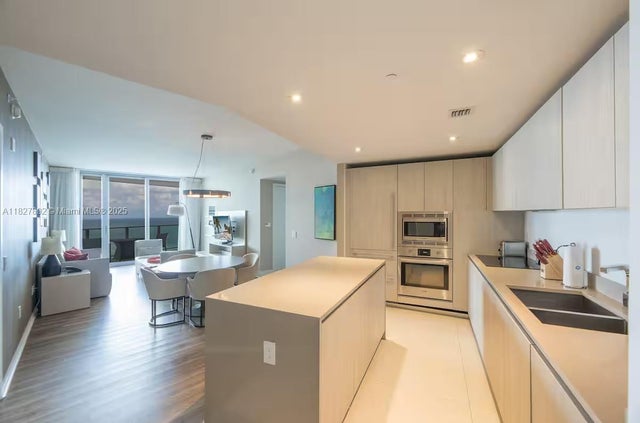 5 of 31 - 4111 S Ocean Dr 2204, Hollywood, FL