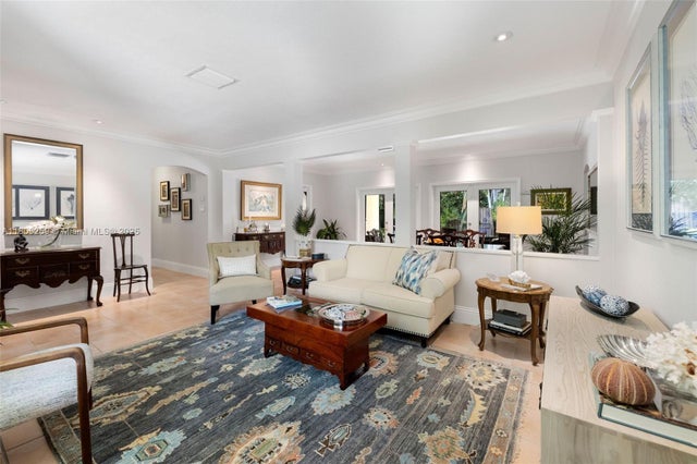 4 of 36 - 1650 Tigertail Ave, Coconut Grove, FL