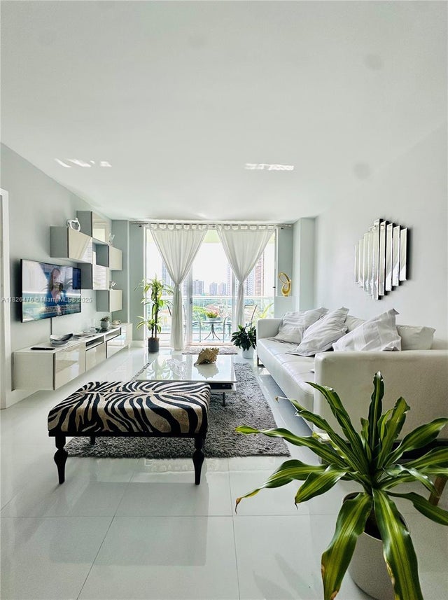 1 of 29 - 19390 Collins Ave 911, Sunny Isles Beach, FL