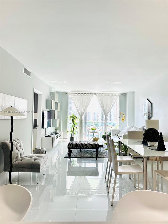 2 of 29 - 19390 Collins Ave 911, Sunny Isles Beach, FL