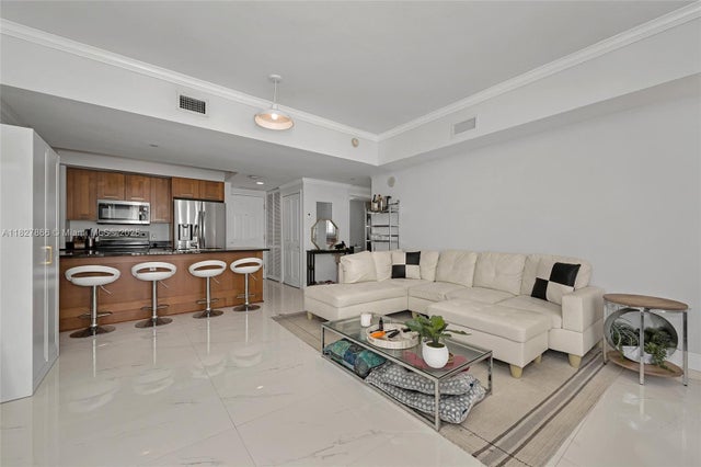 3 of 44 - 4100 Salzedo St 515, Coral Gables, FL