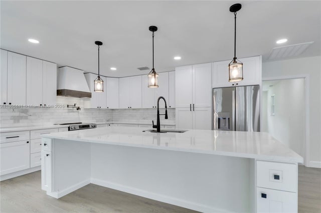 1 of 33 - 12830 165th Road N, Jupiter, FL
