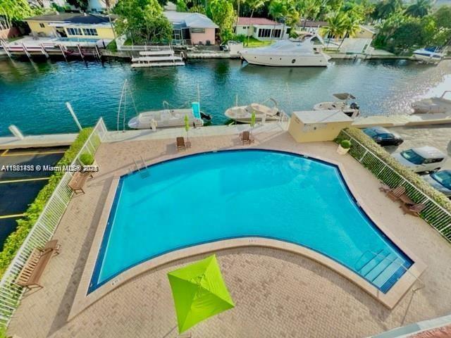 2 of 14 - 2020 Ne 135th St 407, North Miami, FL