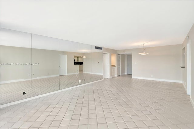 4 of 24 - 1627 Brickell Ave 2006, Miami, FL