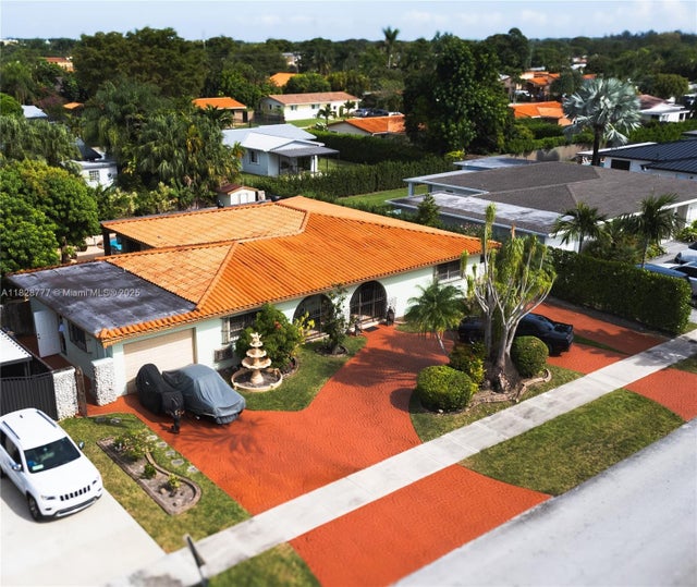 3 of 53 - 9601 Sw 66th St, Miami, FL