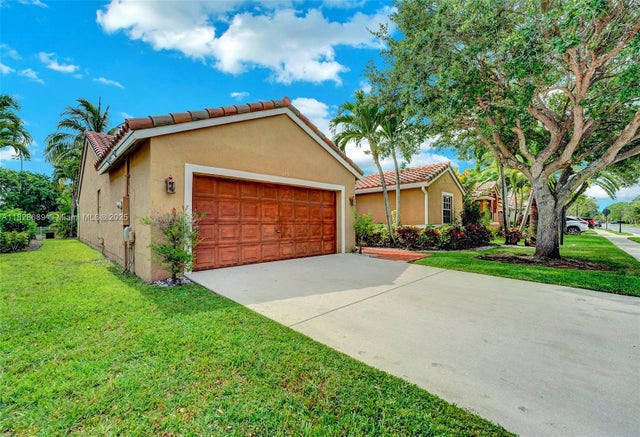 3 of 35 - 275 Sw 198th Ter, Pembroke Pines, FL
