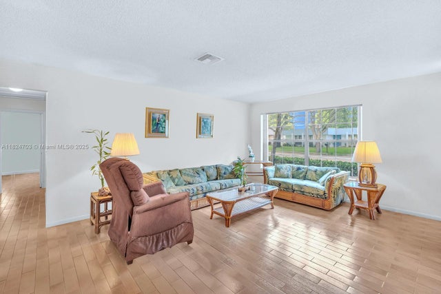 5 of 34 - 10421 Sw 50th Pl, Cooper City, FL