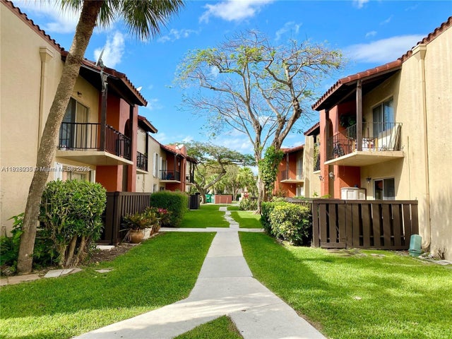 1 of 11 - 10794 N Kendall Dr B6, Miami, FL