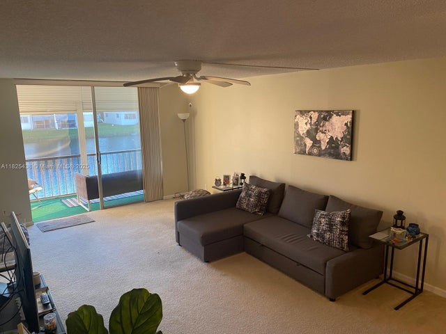 2 of 15 - 361 S Hollybrook Dr 206, Pembroke Pines, FL