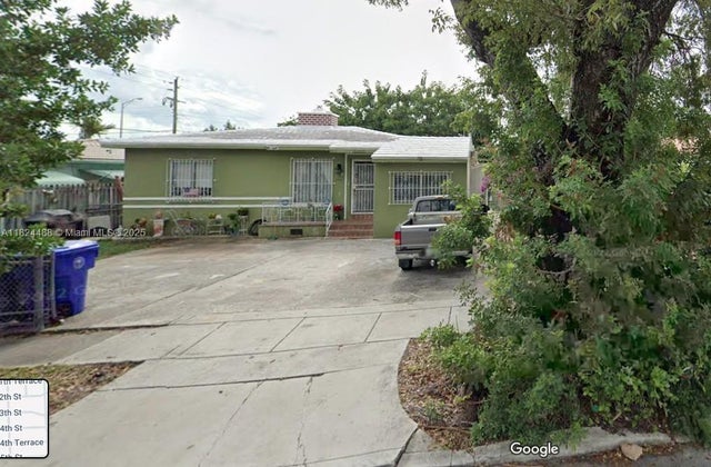 1 of 15 - 1710 Sw 13th St, Miami, FL