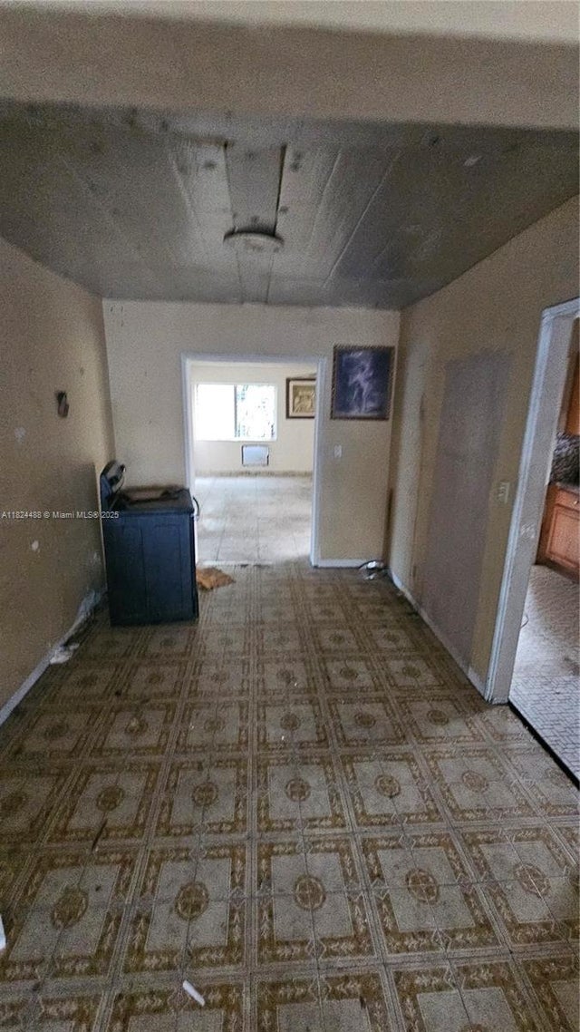 4 of 15 - 1710 Sw 13th St, Miami, FL