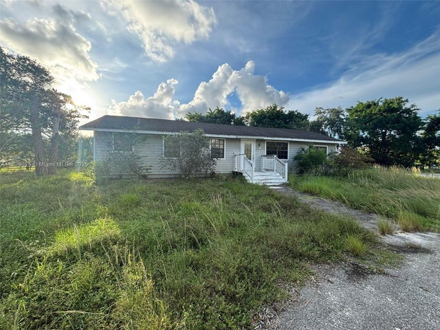 1 of 44 - 12525 Nw 51st Ct N, Royal Palm Beach, FL
