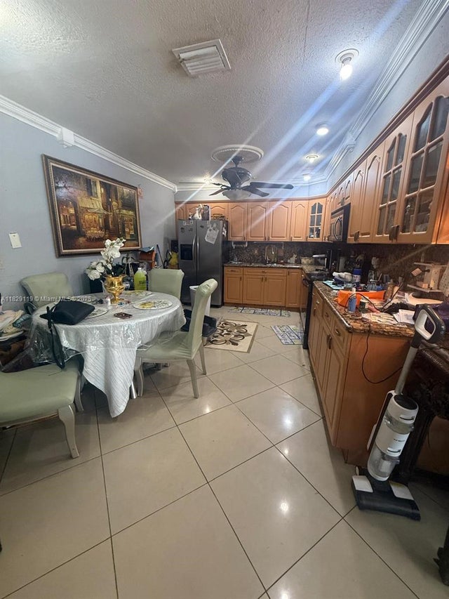 4 of 19 - 7900 Sw 21st Ter, Miami, FL