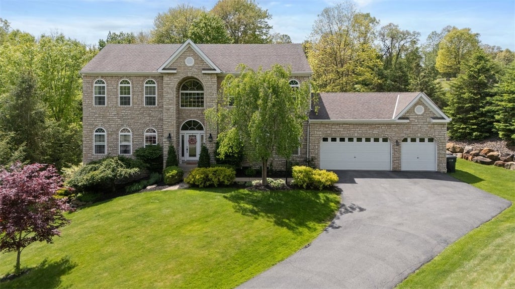 724 Franklin Road, Pine