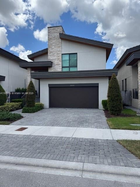 2 of 19 - 10348 Nw 76th Ter, Doral, FL