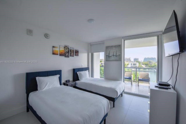5 of 14 - 9261 E Bay Harbor Dr 402, Bay Harbor Islands, FL