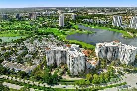 5 of 5 - 19900 E Country Club Dr 104, Aventura, FL