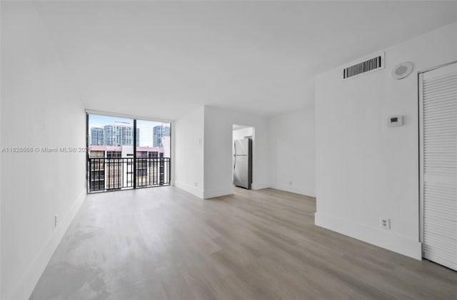 1 of 24 - 17021 N Bay Rd 1025, Sunny Isles Beach, FL