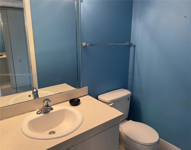 4 of 8 - 4701 Martinique Dr F1, Coconut Creek, FL