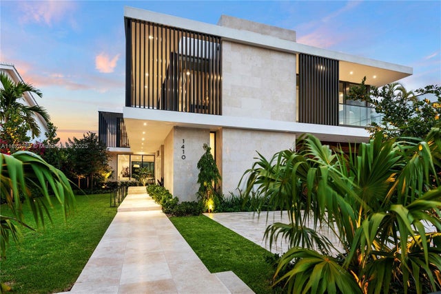 1 of 50 - 1410 S Biscayne Point Rd, Miami Beach, FL