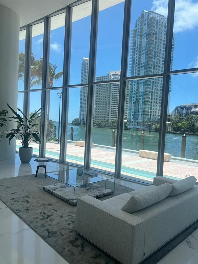 1 of 25 - 300 Biscayne Boulevard Way 5009w, Miami, FL
