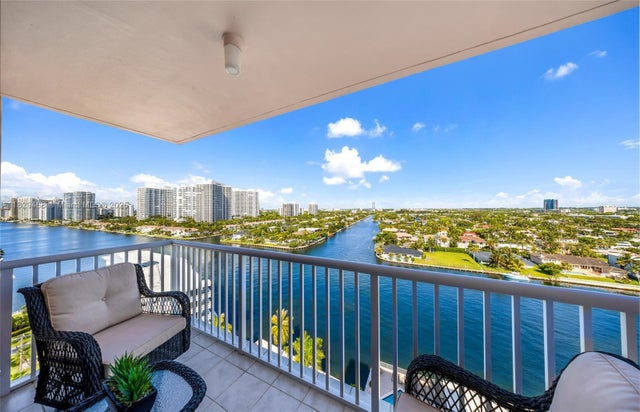 1 of 39 - 3161 S Ocean Dr 1510, Hallandale Beach, FL