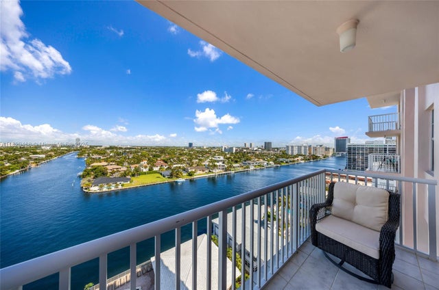 2 of 39 - 3161 S Ocean Dr 1510, Hallandale Beach, FL