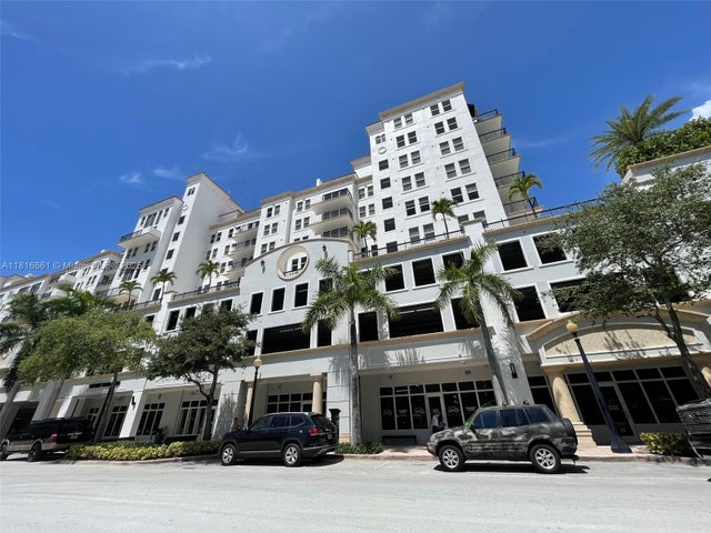 1 of 20 - 4100 Salzedo St 505, Coral Gables, FL