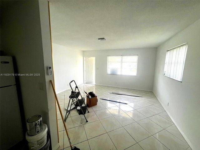 4 of 20 - 2309 Nw 54th St, Tamarac, FL