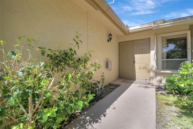 3 of 39 - 450 Nw 66th Ave, Plantation, FL