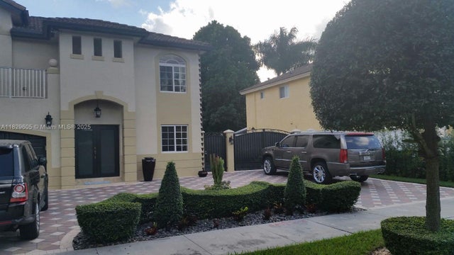 2 of 14 - 14432 Sw 38th Ln, Miami, FL