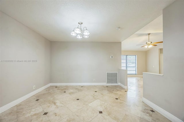 4 of 30 - 867 Ramblewood Dr, Coral Springs, FL