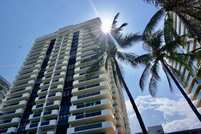 2 of 26 - 5757 Collins Ave 803, Miami Beach, FL