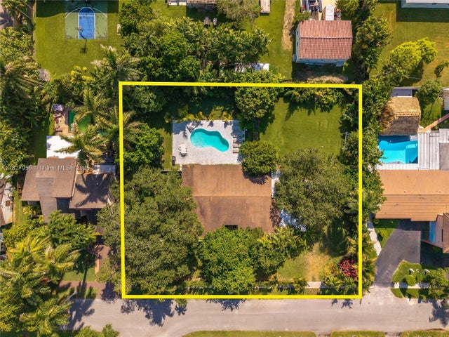 3 of 31 - 14400 Ne 4th Ave, Miami, FL