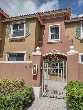 Photo of Listing #A11828620