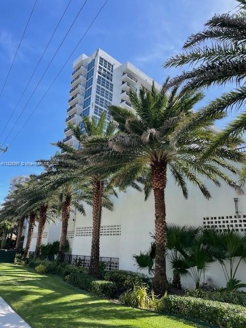 4 of 28 - 525 N Ocean Blvd 1017, Pompano Beach, FL