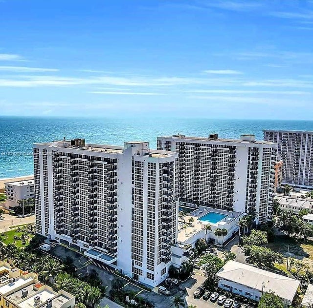 5 of 28 - 525 N Ocean Blvd 1017, Pompano Beach, FL
