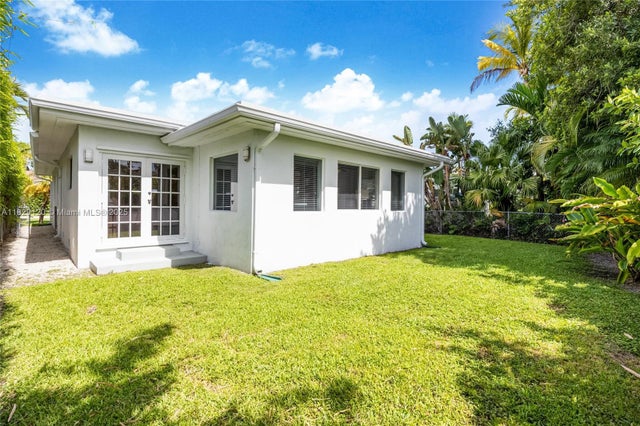 3 of 47 - 8811 Hawthorne Ave, Surfside, FL